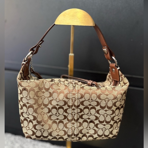 Coach vintage brown signature C mini hobo - Picture 5 of 11